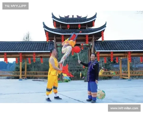 芷江开幕表演融合侗族歌舞傩面舞大鼓芦笙与孽龙元素展现多元文化魅力 芷江开幕表演融合侗族歌舞傩面舞大鼓芦笙与孽龙元素展现多元文化魅力