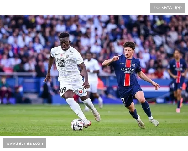 里尔4-2击败巴黎FC，吉鲁传射建功